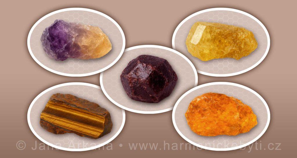 koláž krystalů znamení lev